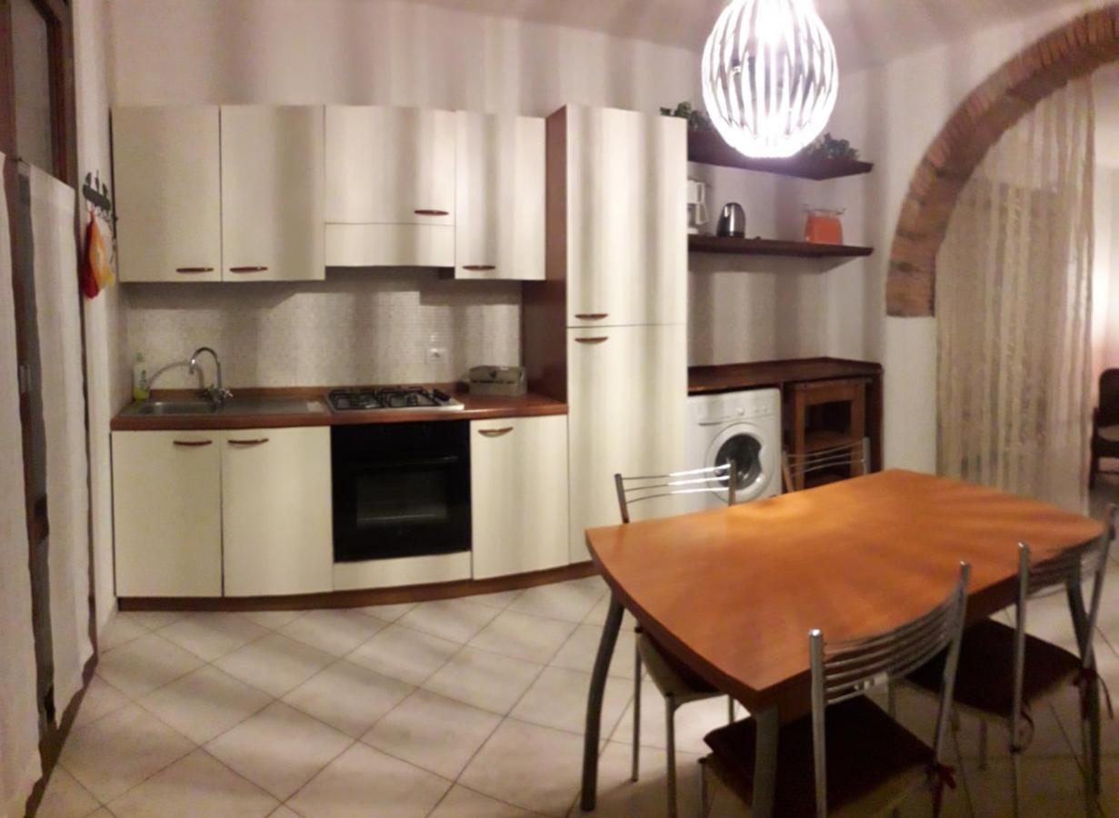 Villa Happy Flat à Riparbella Extérieur photo